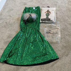 Fashion Nova Sexy Siren Costume